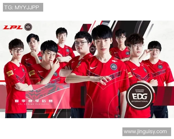 南京足球队与北京足球队赛后复盘团队协作的成功与不足分析