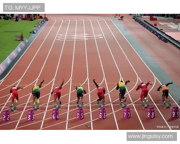 武汉足球队的耐力之谜揭秘：从训练到比赛的全景探讨